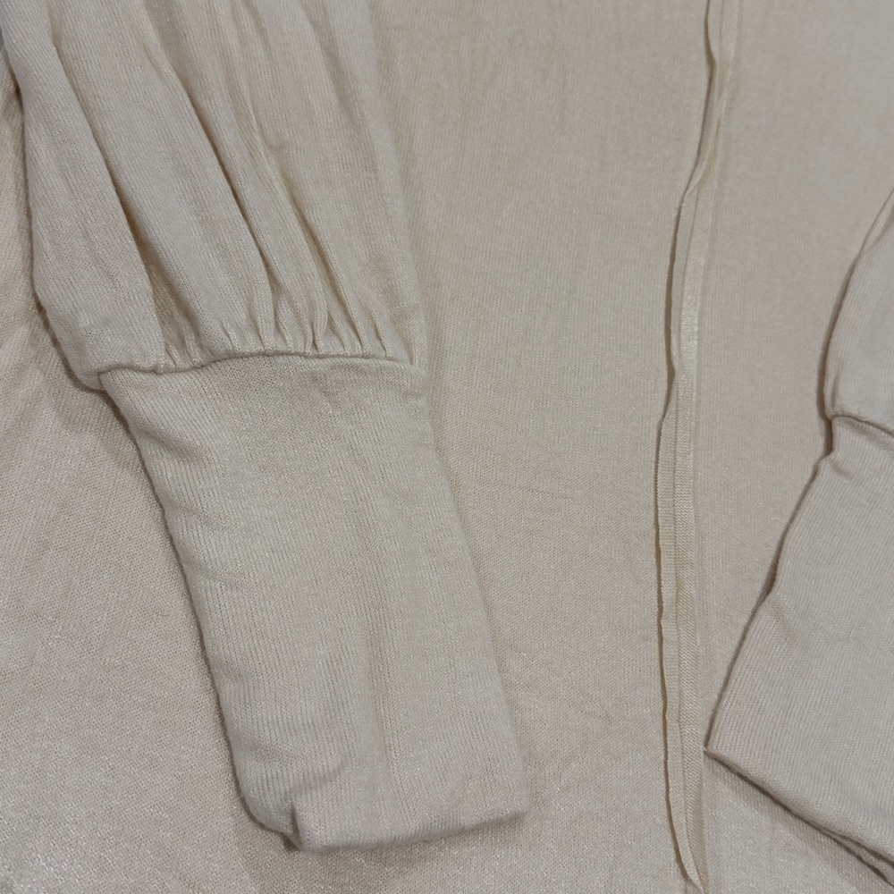 Knox Rose Cream Comfy Oversized Shirt for Women - Picture 4 of 5